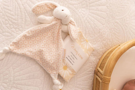 Cuddle Bunny Comforter Daisy